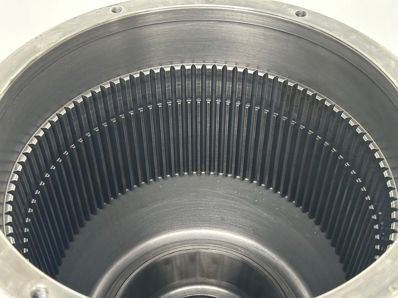 Moteur de rotation pour Pelle sur chenille Liebherr Abtriebswellengehäuse inkl. Innenrad ID-Nr.90006015 - ID-Nr.90005980 mit Kegelrollenlager ID-Nr.746231701.  SAT325/274. R946, R950, RZG390 SME. #90006015.04.11#: photos 16