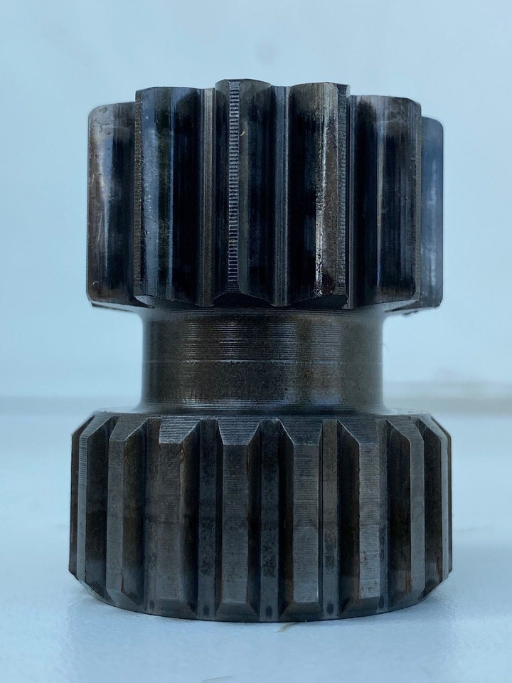 Liebherr Bonfiglioli Sonnenrad ID-Nr.7012427. A308, A310, A312, A900 ZW, R308, R310, R312. #LI-BO-SO1-27.05# - Moteur de rotation pour Pelle sur pneus: photos 4 Liebherr Bonfiglioli Sonnenrad ID-Nr.7012427. A308, A310, A312, A900 ZW, R308, R310, R312. #LI-BO-SO1-27.05# - Moteur de rotation pour Pelle sur pneus: photos 4