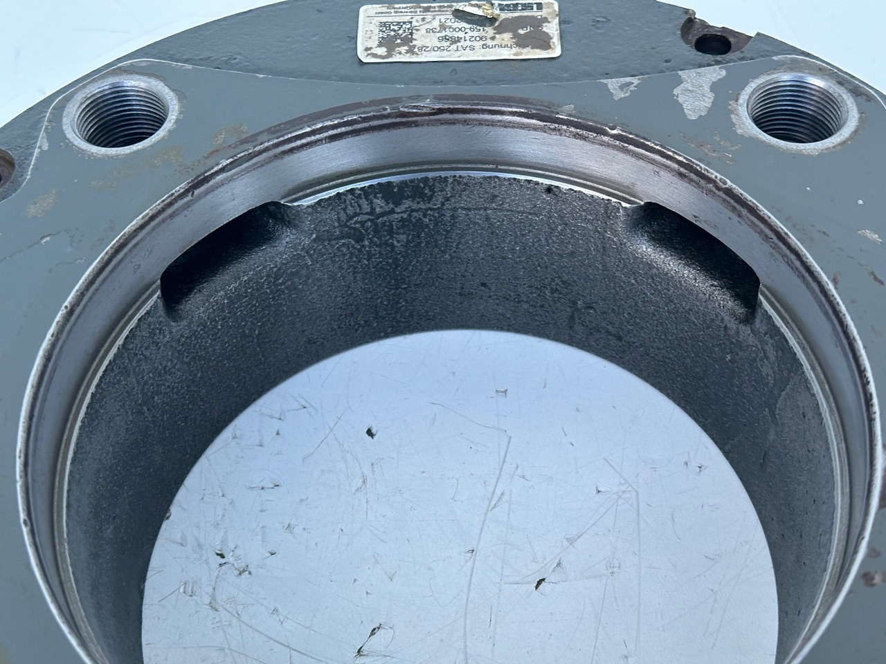 Moteur de rotation pour Engins de chantier Liebherr Bremse ID-Nr.90009255. SAT250/278-SAT250/287. A913 COMP,A914 COMP,A914,A916 COMP,A916,A918 COMP,A918,A920,A922 RAIL,A924 RAIL,LH18,LH22,LH24,LH26,R914 COMP,R914 RAIL,R914,R918,R920. #BR.01738: photos 8 Moteur de rotation pour Engins de chantier Liebherr Bremse ID-Nr.90009255. SAT250/278-SAT250/287. A913 COMP,A914 COMP,A914,A916 COMP,A916,A918 COMP,A918,A920,A922 RAIL,A924 RAIL,LH18,LH22,LH24,LH26,R914 COMP,R914 RAIL,R914,R918,R920. #BR.01738: photos 8