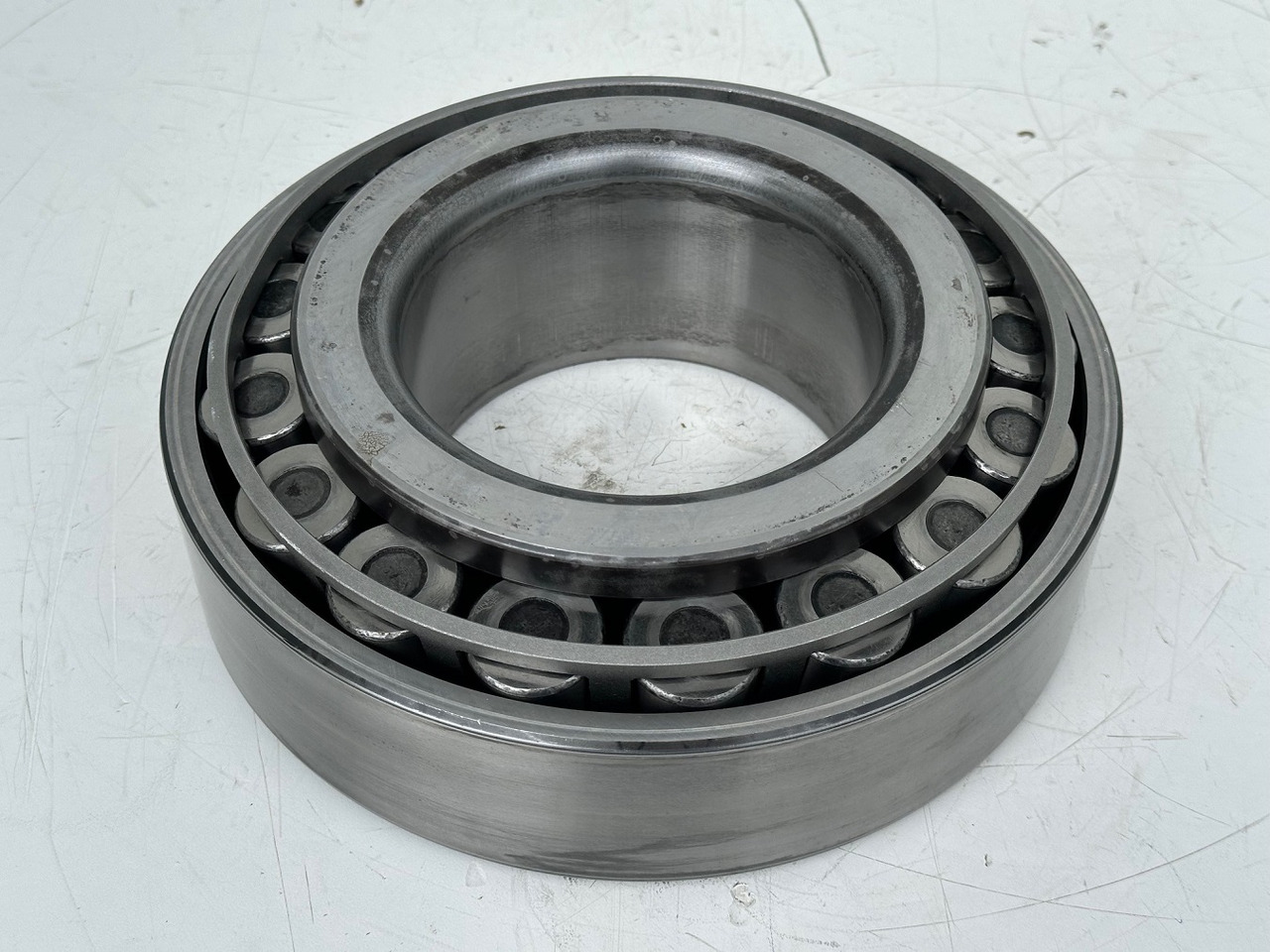 Liebherr Kegelrollenlager ID-Nr.10030587. TIMKEN HH228310. SAT350/208,SAT350/252,SAT325/274,SAT325/294. A954B,A954C,LH80,EP954,ER954,P954,R934,R936,R938,R940,R945,R946,R950,R954. #10030587.17.05# - Moteur de rotation pour Pelle: photos 4 Liebherr Kegelrollenlager ID-Nr.10030587. TIMKEN HH228310. SAT350/208,SAT350/252,SAT325/274,SAT325/294. A954B,A954C,LH80,EP954,ER954,P954,R934,R936,R938,R940,R945,R946,R950,R954. #10030587.17.05# - Moteur de rotation pour Pelle: photos 4