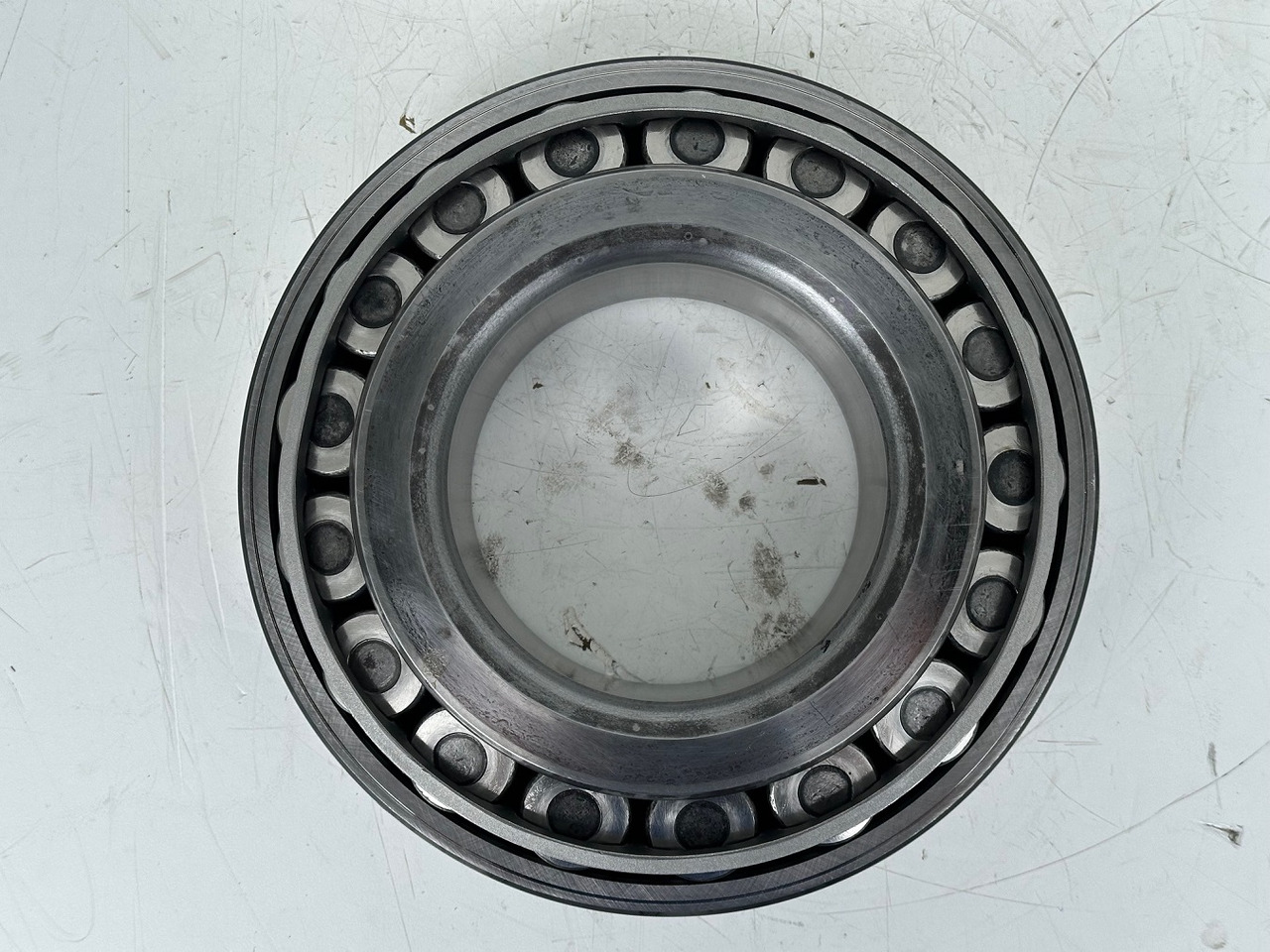 Liebherr Kegelrollenlager ID-Nr.10030587. TIMKEN HH228310. SAT350/208,SAT350/252,SAT325/274,SAT325/294. A954B,A954C,LH80,EP954,ER954,P954,R934,R936,R938,R940,R945,R946,R950,R954. #10030587.17.05# - Moteur de rotation pour Pelle: photos 5 Liebherr Kegelrollenlager ID-Nr.10030587. TIMKEN HH228310. SAT350/208,SAT350/252,SAT325/274,SAT325/294. A954B,A954C,LH80,EP954,ER954,P954,R934,R936,R938,R940,R945,R946,R950,R954. #10030587.17.05# - Moteur de rotation pour Pelle: photos 5