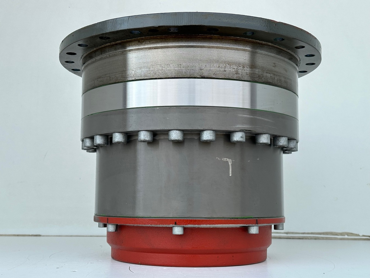 Liebherr Planeteneinschubgetriebe ID-Nr.90026324. 195HC-LH6/12, LH250EC-B, LH270EC-B, LH285EB-B, LH340EC-B, LH380EC-B. #90026324.159-0372# - Boîte de vitesse et pièces pour Autre matériel: photos 3 Liebherr Planeteneinschubgetriebe ID-Nr.90026324. 195HC-LH6/12, LH250EC-B, LH270EC-B, LH285EB-B, LH340EC-B, LH380EC-B. #90026324.159-0372# - Boîte de vitesse et pièces pour Autre matériel: photos 3