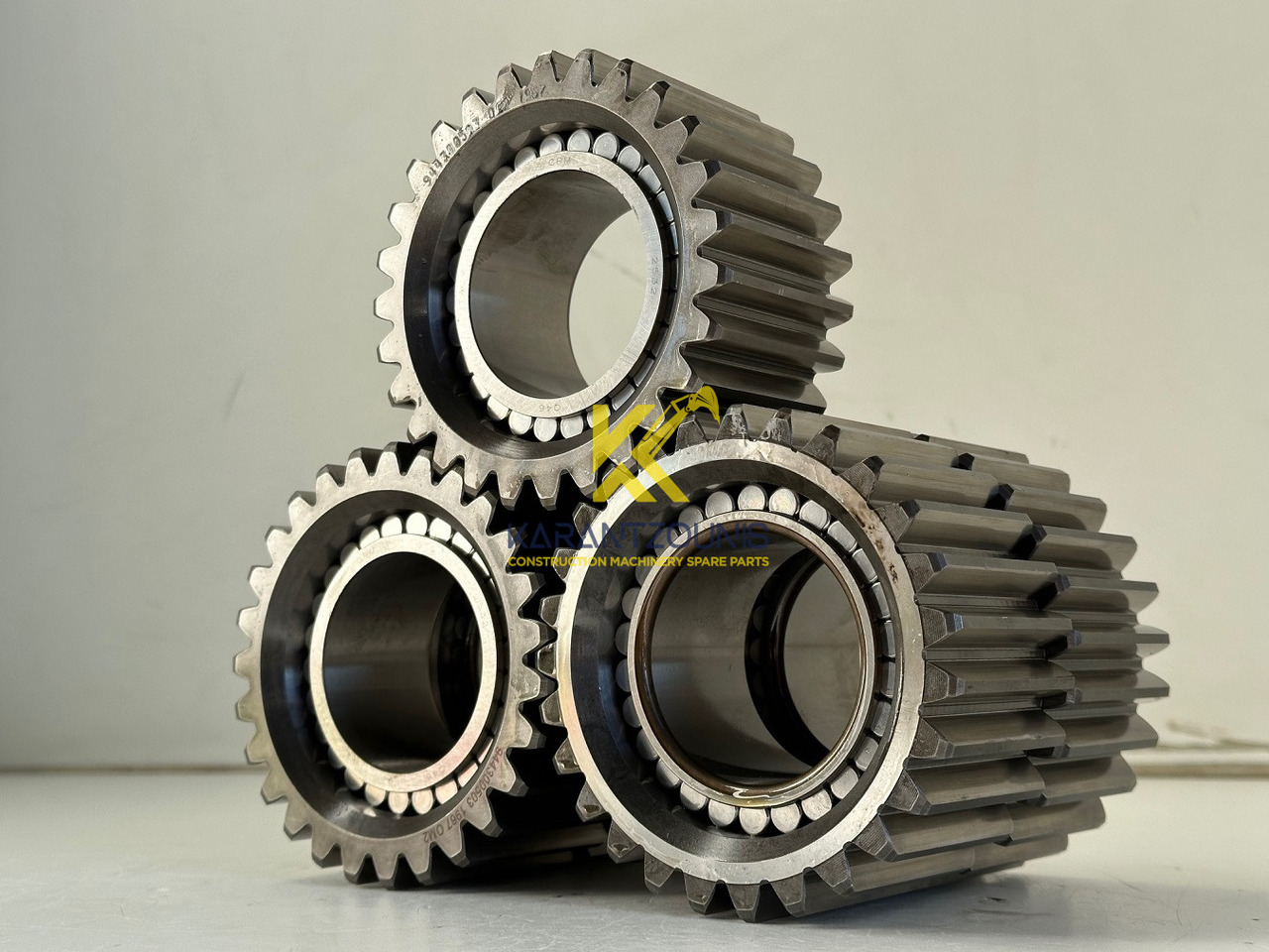 Liebherr Planetenrad ID-Nr.9443004 - ID-Nr.944300403. FAT400-FAT400/018-FAT400P018-FAT400P063-FAT400P073-FAT400P092. R934 IND,R906,R914,R916,R922,R924,R932,R934,R936,R942,R944. #944300503.18.12# - Moteur de translation pour Pelle sur chenille: photos 2 Liebherr Planetenrad ID-Nr.9443004 - ID-Nr.944300403. FAT400-FAT400/018-FAT400P018-FAT400P063-FAT400P073-FAT400P092. R934 IND,R906,R914,R916,R922,R924,R932,R934,R936,R942,R944. #944300503.18.12# - Moteur de translation pour Pelle sur chenille: photos 2