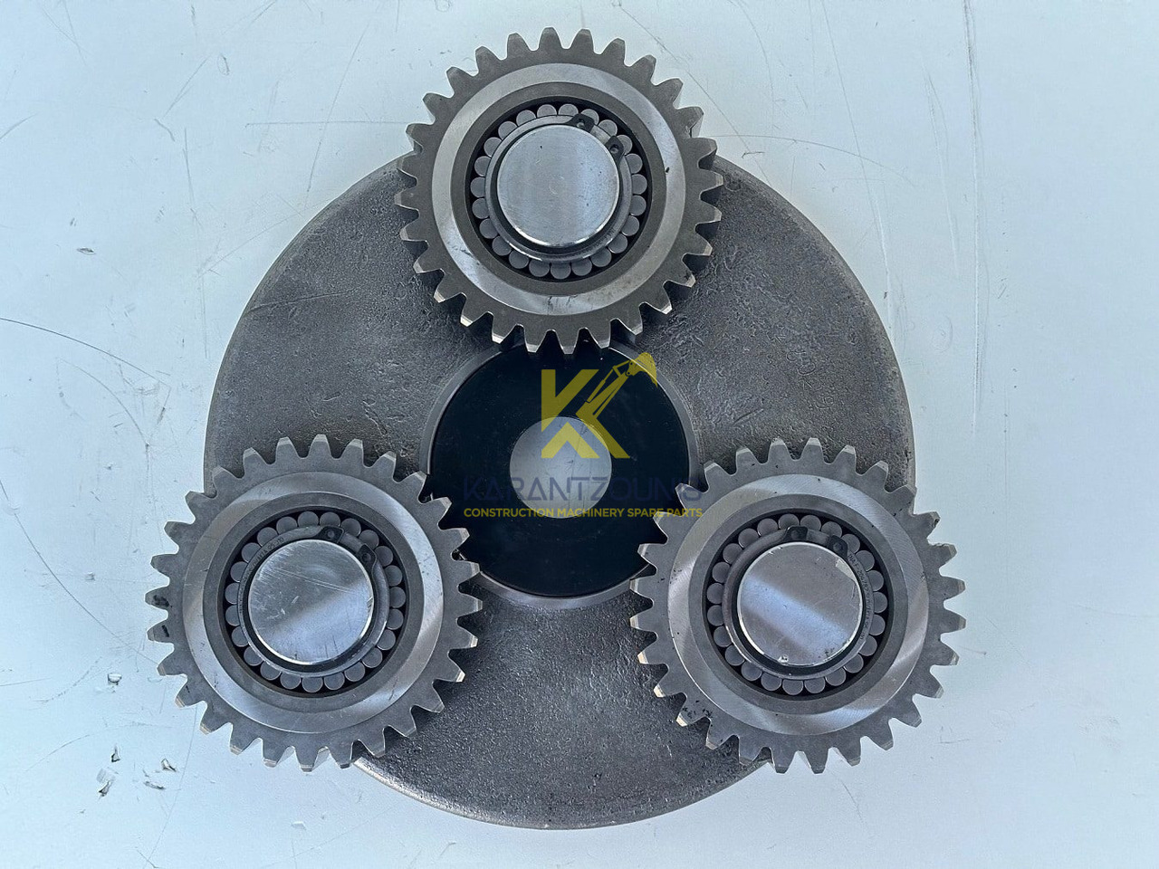 Liebherr Planetenträger ID-Nr.90024938 mit Planetenräder ID-Nr.90024939. FAT400P112 -FAT400P130 - FAT400P139. LO1936, LOS926, R926, R928, R930, R934, R936, R940, R944, R946, R950 T. #PL-PL.17.10# - Moteur de translation pour Engins de chantier: photos 5 Liebherr Planetenträger ID-Nr.90024938 mit Planetenräder ID-Nr.90024939. FAT400P112 -FAT400P130 - FAT400P139. LO1936, LOS926, R926, R928, R930, R934, R936, R940, R944, R946, R950 T. #PL-PL.17.10# - Moteur de translation pour Engins de chantier: photos 5