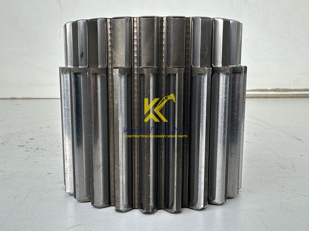 Liebherr Sonnenrad ID-Nr.90016258. FAT400P112, FAT400P130, FAT400P139. LOS1936,LOS926,R926,R928,R930,R934,R936,R938,R940,R944,R946,R950T. #SO.01.51139# - Moteur de translation pour Engins de chantier: photos 2 Liebherr Sonnenrad ID-Nr.90016258. FAT400P112, FAT400P130, FAT400P139. LOS1936,LOS926,R926,R928,R930,R934,R936,R938,R940,R944,R946,R950T. #SO.01.51139# - Moteur de translation pour Engins de chantier: photos 2