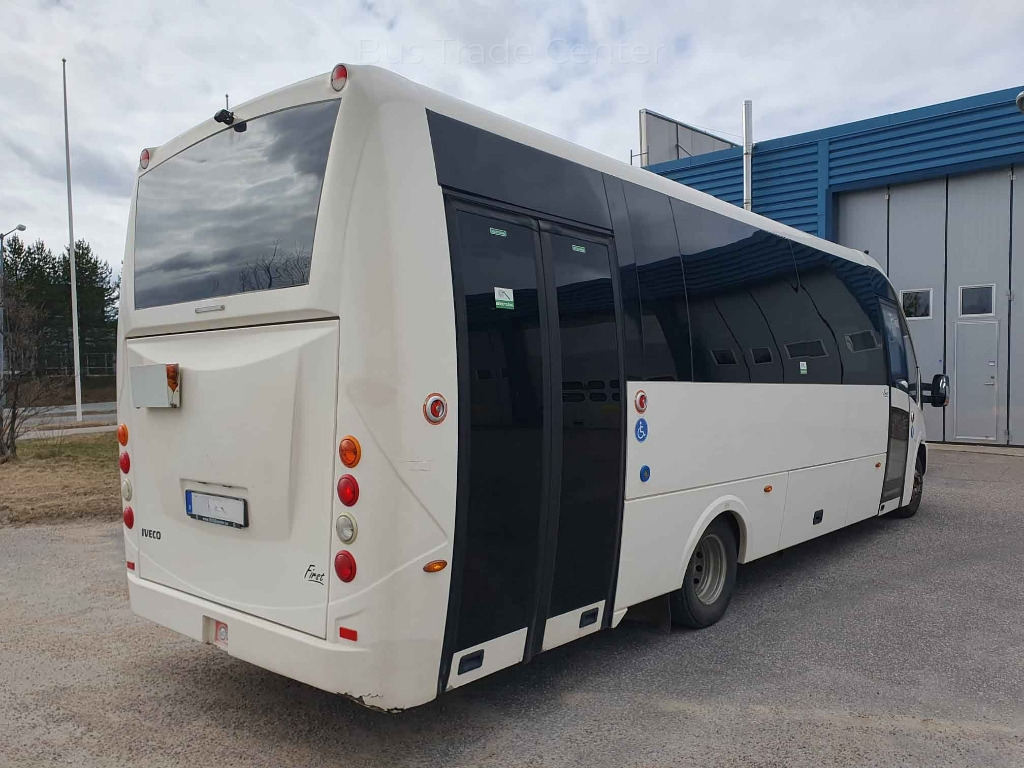 IVECO First Daily 70C17 - Minibus, Transport de personnes: photos 2 IVECO First Daily 70C17 - Minibus, Transport de personnes: photos 2