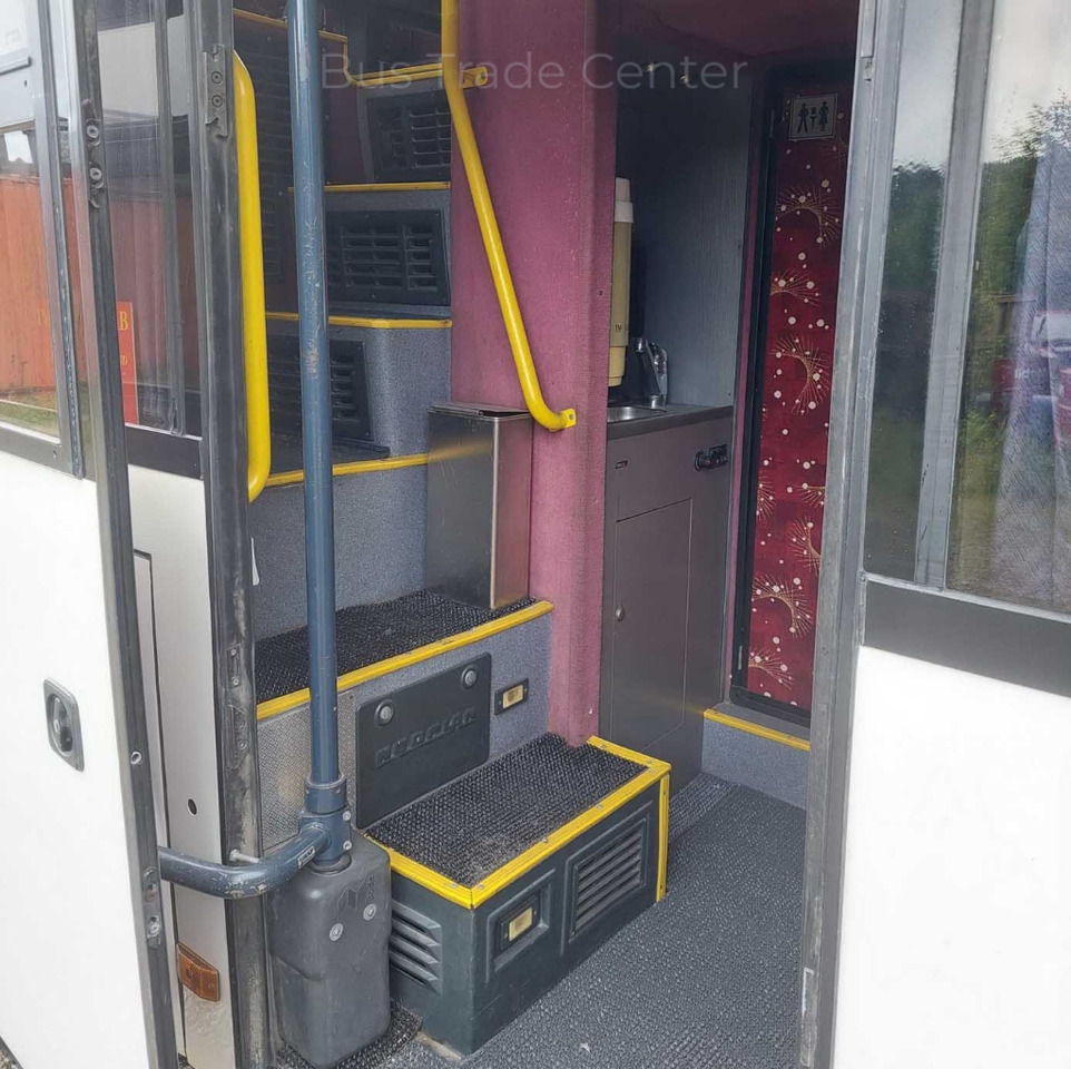 Autocar NEOPLAN Skyliner N122/3: photos 8
