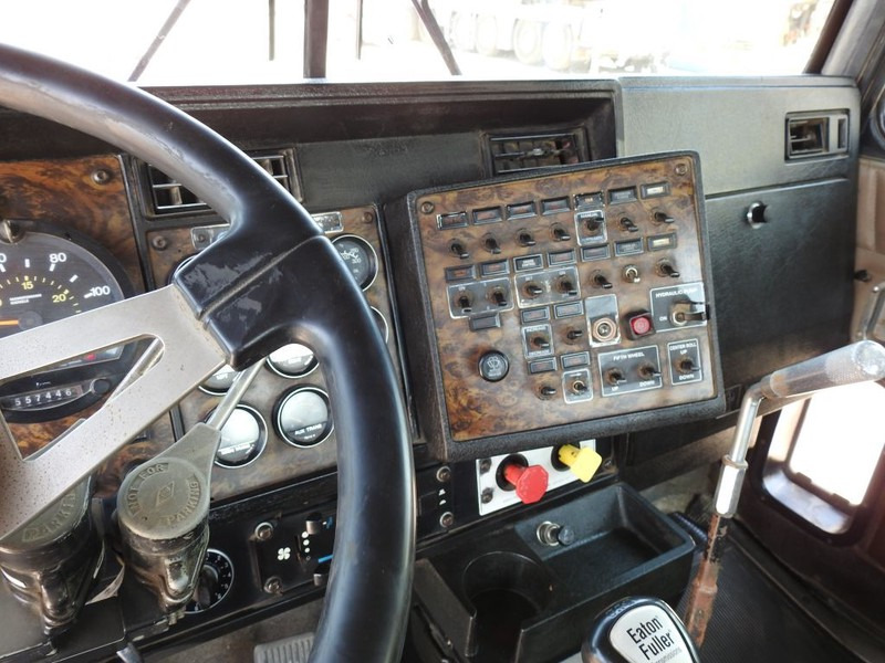 Camion plateau Kenworth * C500 * Bed / Winch * 8x4 Oil Field Truck *: photos 19