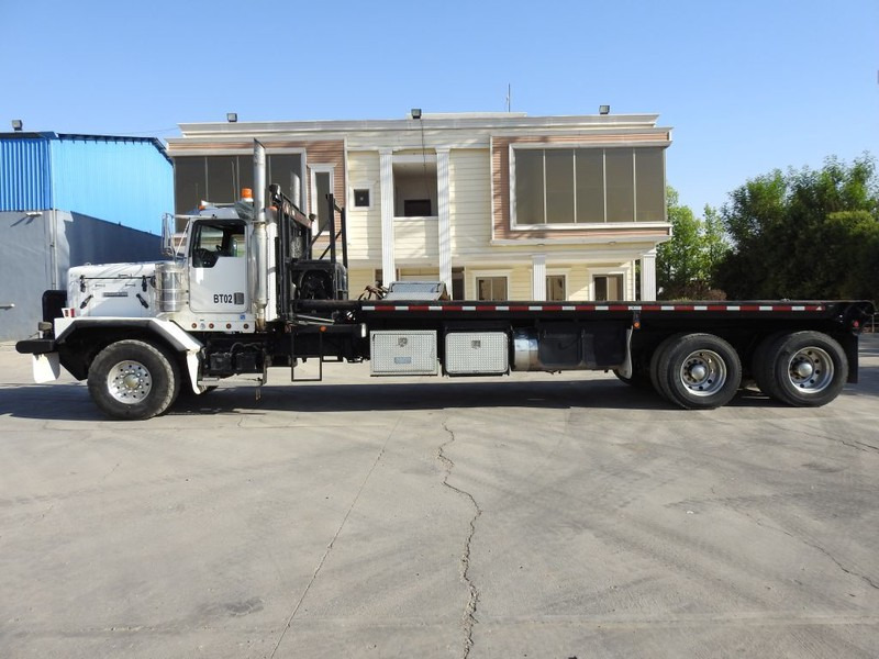 Kenworth * C500 * Bed / winch Truck * 6x4 Oil Field Truck * - Camion plateau: photos 4 Kenworth * C500 * Bed / winch Truck * 6x4 Oil Field Truck * - Camion plateau: photos 4