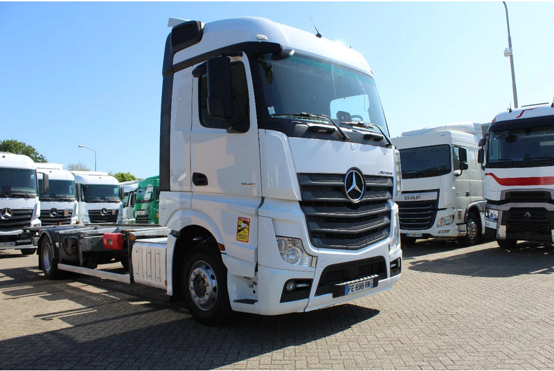 Mercedes-Benz Actros 1845 * EURO6 * 4X2 * BDF * - Châssis cabine: photos 5 Mercedes-Benz Actros 1845 * EURO6 * 4X2 * BDF * - Châssis cabine: photos 5