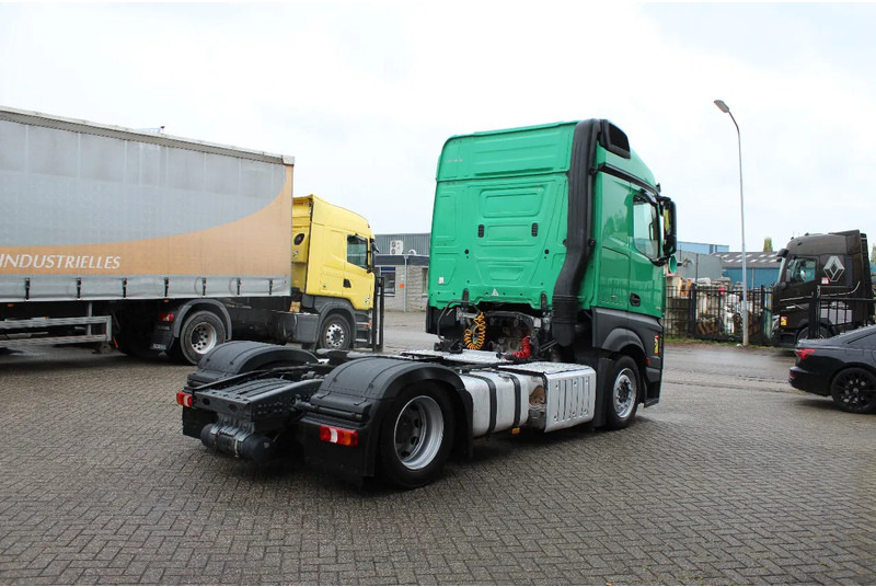 Mercedes-Benz Actros 1942 * 4x2 * 2 TANK * MEGA * - Tracteur routier: photos 3 Mercedes-Benz Actros 1942 * 4x2 * 2 TANK * MEGA * - Tracteur routier: photos 3