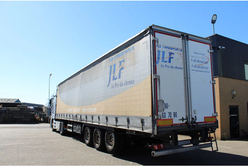 Trouillet * SAF AXLE * LIFT * - Semi-remorque rideaux coulissants: photos 2 Trouillet * SAF AXLE * LIFT * - Semi-remorque rideaux coulissants: photos 2