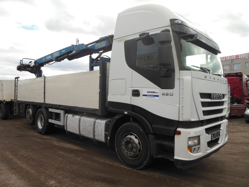 Iveco STRALIS AS 260S45, 6X2, MANUELL, FASSI F185 - Camion grue, Camion plateau: photos 2 Iveco STRALIS AS 260S45, 6X2, MANUELL, FASSI F185 - Camion grue, Camion plateau: photos 2
