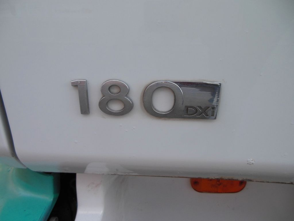 Renault MIDLUM DXI 180.08 Renault MIDLUM DXI 180.08 - Camion plateau: photos 5 Renault MIDLUM DXI 180.08 Renault MIDLUM DXI 180.08 - Camion plateau: photos 5