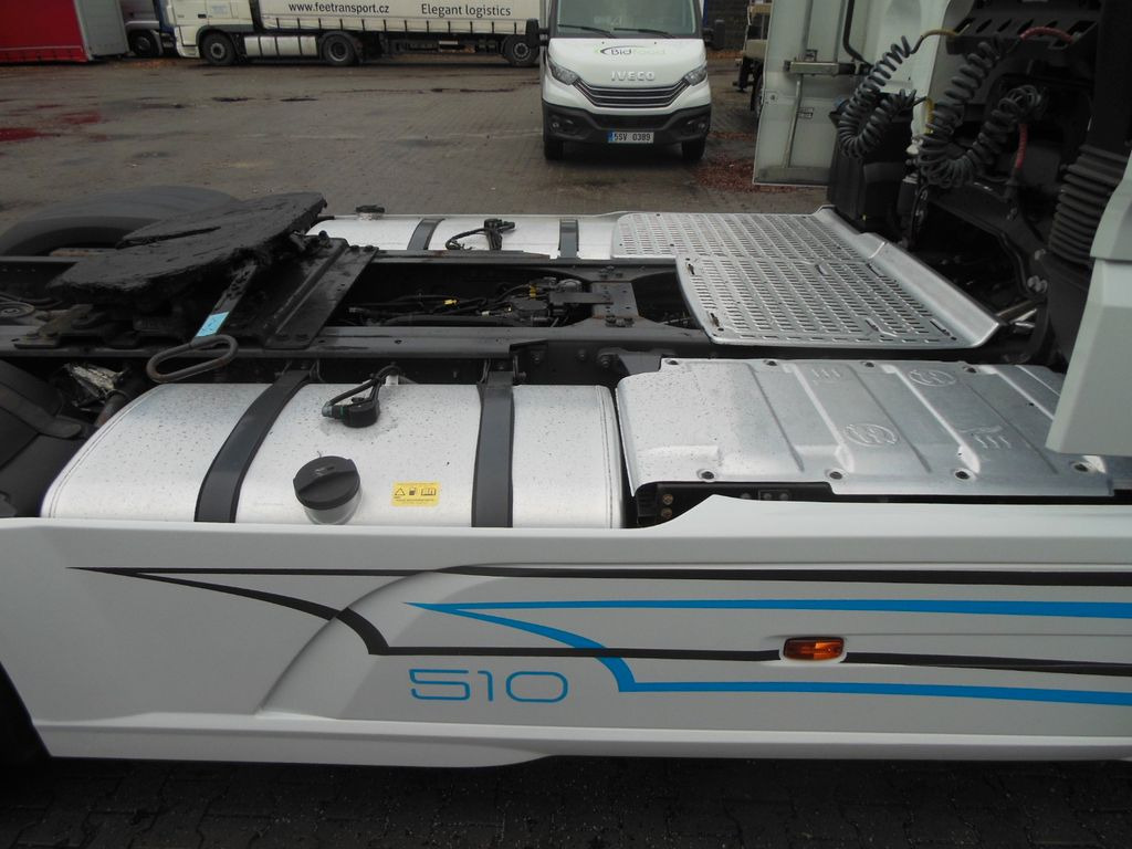 Tracteur routier DAF XF 106.510 SSC, MANUELL, RETARDER, TOP STAND!!! DAF XF 106.510 SSC, MANUELL, RETARDER, TOP STAND!!!: photos 9 Tracteur routier DAF XF 106.510 SSC, MANUELL, RETARDER, TOP STAND!!! DAF XF 106.510 SSC, MANUELL, RETARDER, TOP STAND!!!: photos 9