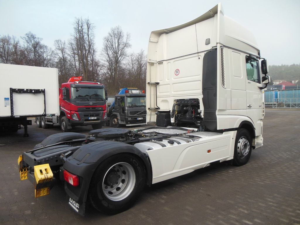 DAF XF 106.530 SSC, HYDRAULIK, STAND KLIMA, TOP - Tracteur routier: photos 3 DAF XF 106.530 SSC, HYDRAULIK, STAND KLIMA, TOP - Tracteur routier: photos 3