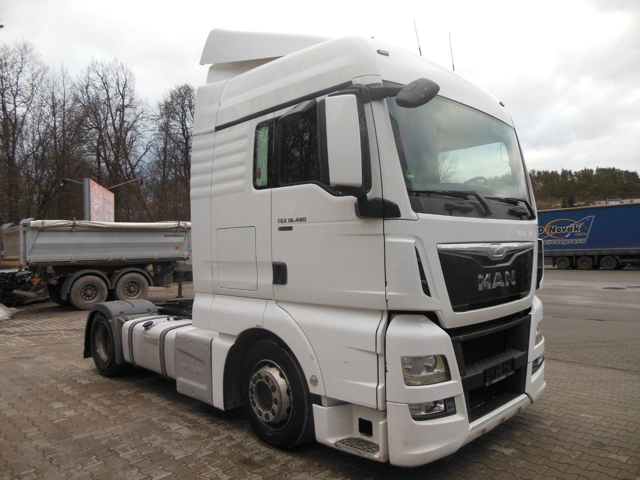MAN TGX 18.480 LLS-U, LOWDECK + KRONE MEGA MAN TGX 18.480 LLS-U, LOWDECK - Tracteur routier: photos 2 MAN TGX 18.480 LLS-U, LOWDECK + KRONE MEGA MAN TGX 18.480 LLS-U, LOWDECK - Tracteur routier: photos 2