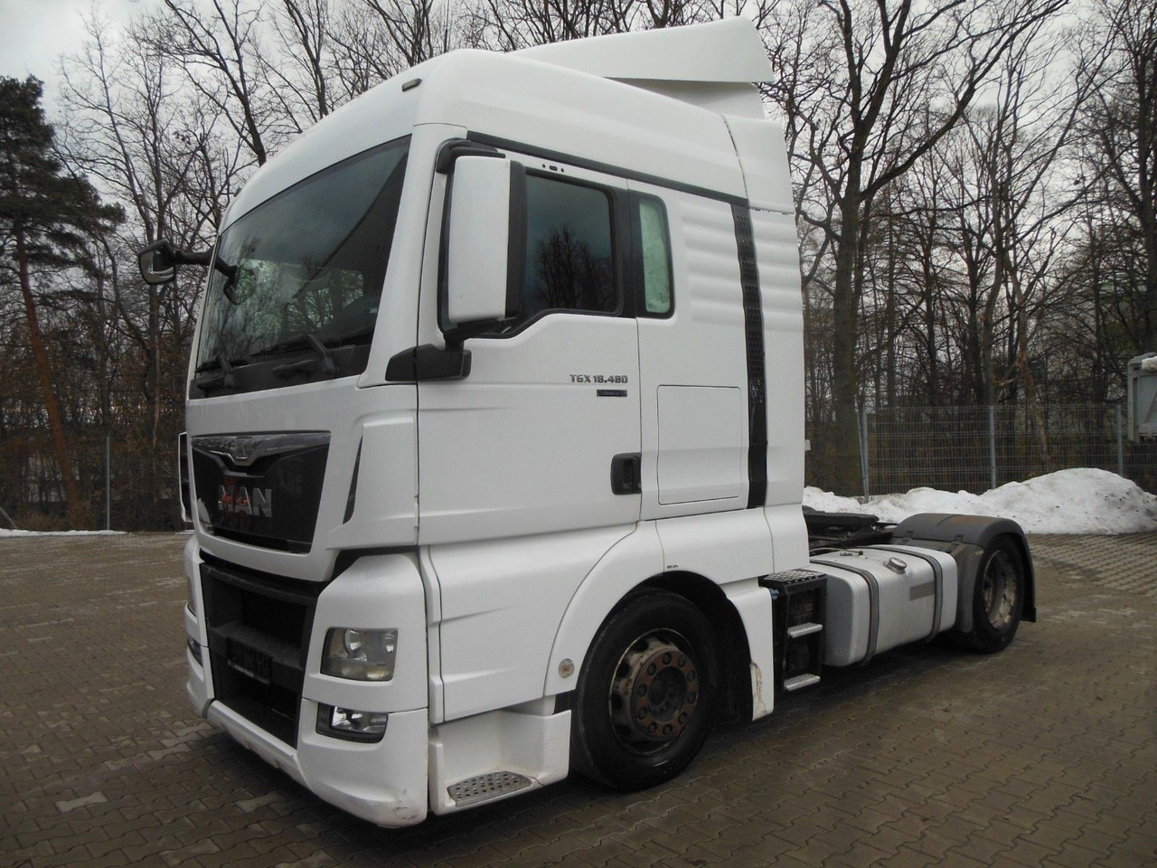 MAN TGX 18.480 LLS-U, LOWDECK + KRONE MEGA MAN TGX 18.480 LLS-U, LOWDECK - Tracteur routier: photos 1 MAN TGX 18.480 LLS-U, LOWDECK + KRONE MEGA MAN TGX 18.480 LLS-U, LOWDECK - Tracteur routier: photos 1