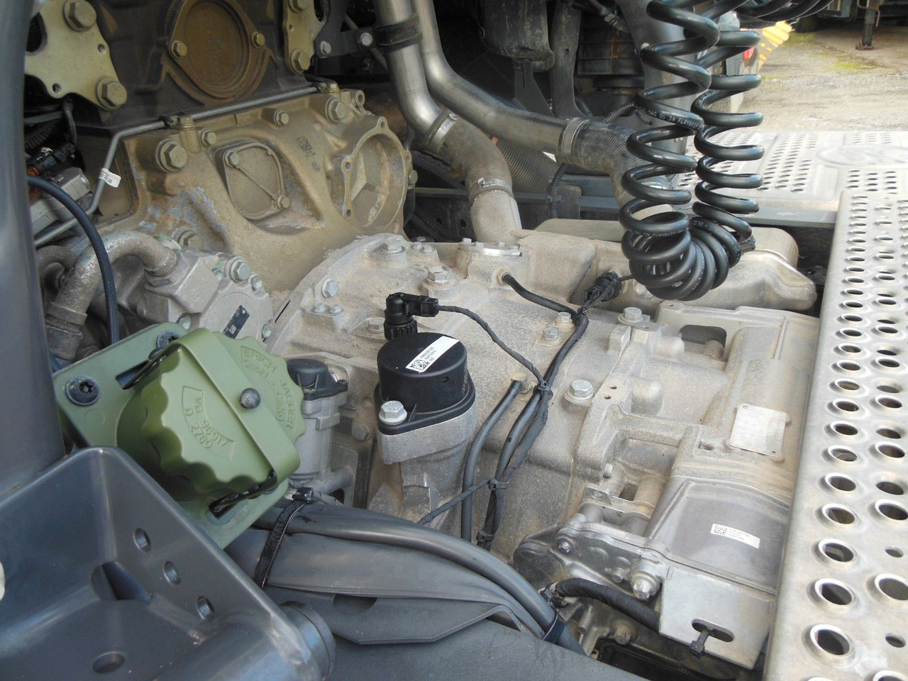 Crédit-bail de Mercedes-Benz ACTROS 3353, 6X4, 120.000 KG, TRK, 4 STÜCKS, Mercedes-Benz ACTROS 3353, 6X4, 120.000 KG, TRK, 4 STÜCKS,: photos 12 Crédit-bail de Mercedes-Benz ACTROS 3353, 6X4, 120.000 KG, TRK, 4 STÜCKS, Mercedes-Benz ACTROS 3353, 6X4, 120.000 KG, TRK, 4 STÜCKS,: photos 12