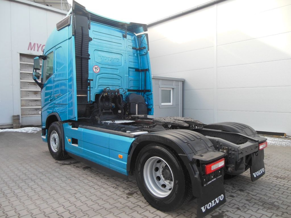 Volvo FH 13/540, KIPPHYDRAULIK, 3 STÜCKS!!! Volvo FH 13/540, KIPPHYDRAULIK - Tracteur routier: photos 4 Volvo FH 13/540, KIPPHYDRAULIK, 3 STÜCKS!!! Volvo FH 13/540, KIPPHYDRAULIK - Tracteur routier: photos 4