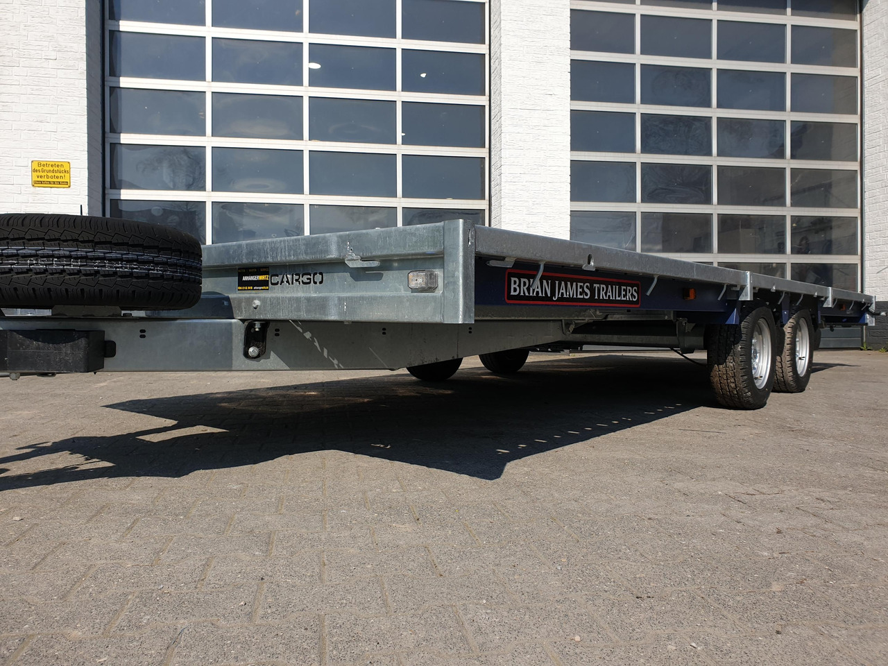 Brian James Trailer CarGO Connect 550x225cm Plateau Tandem 12" 3500kg Abverkauf 22 - Remorque plateau: photos 3 Brian James Trailer CarGO Connect 550x225cm Plateau Tandem 12" 3500kg Abverkauf 22 - Remorque plateau: photos 3