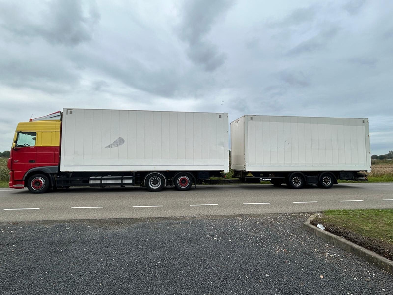 DAF XF 460 FAR - Camion fourgon: photos 2 DAF XF 460 FAR - Camion fourgon: photos 2