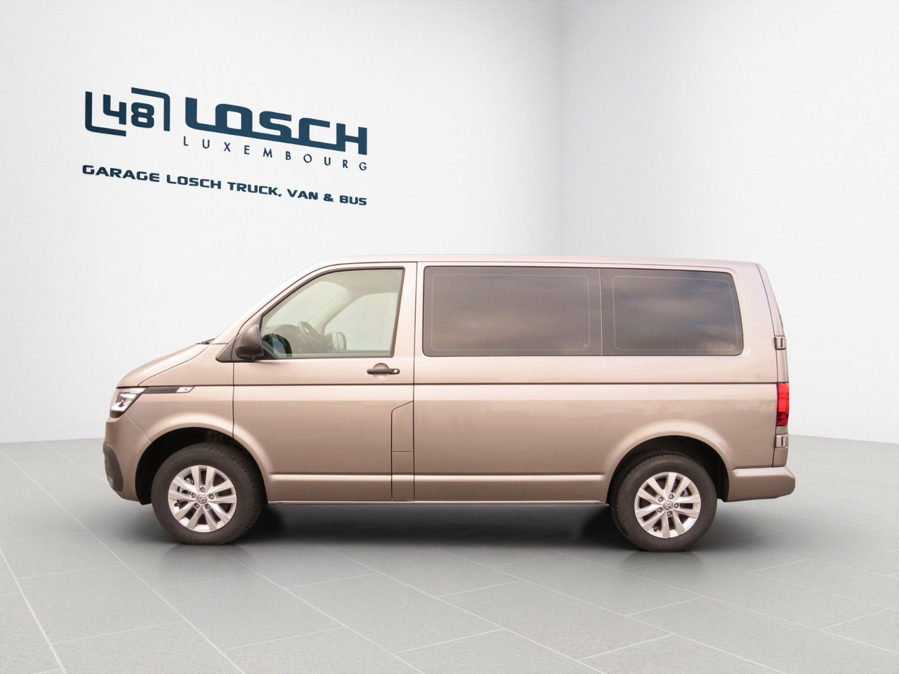 Volkswagen T6.1 Transporter Trendline 2.0 TDI Kasten - Fourgonnette: photos 2 Volkswagen T6.1 Transporter Trendline 2.0 TDI Kasten - Fourgonnette: photos 2