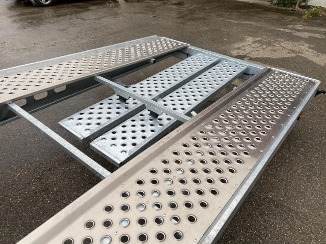 Gala BGG Taurus Duo 85 35 3, 8500 x 2150 mm, 3-Achs, für 2 Autos - Remorque porte-voitures: photos 4 Gala BGG Taurus Duo 85 35 3, 8500 x 2150 mm, 3-Achs, für 2 Autos - Remorque porte-voitures: photos 4