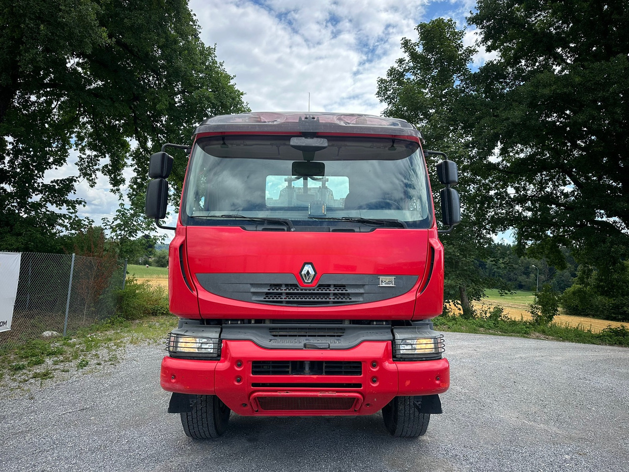 RENAULT / RENAULT TRUCKS Kerax 450 8x2 Abroller - Camion ampliroll: photos 3 RENAULT / RENAULT TRUCKS Kerax 450 8x2 Abroller - Camion ampliroll: photos 3