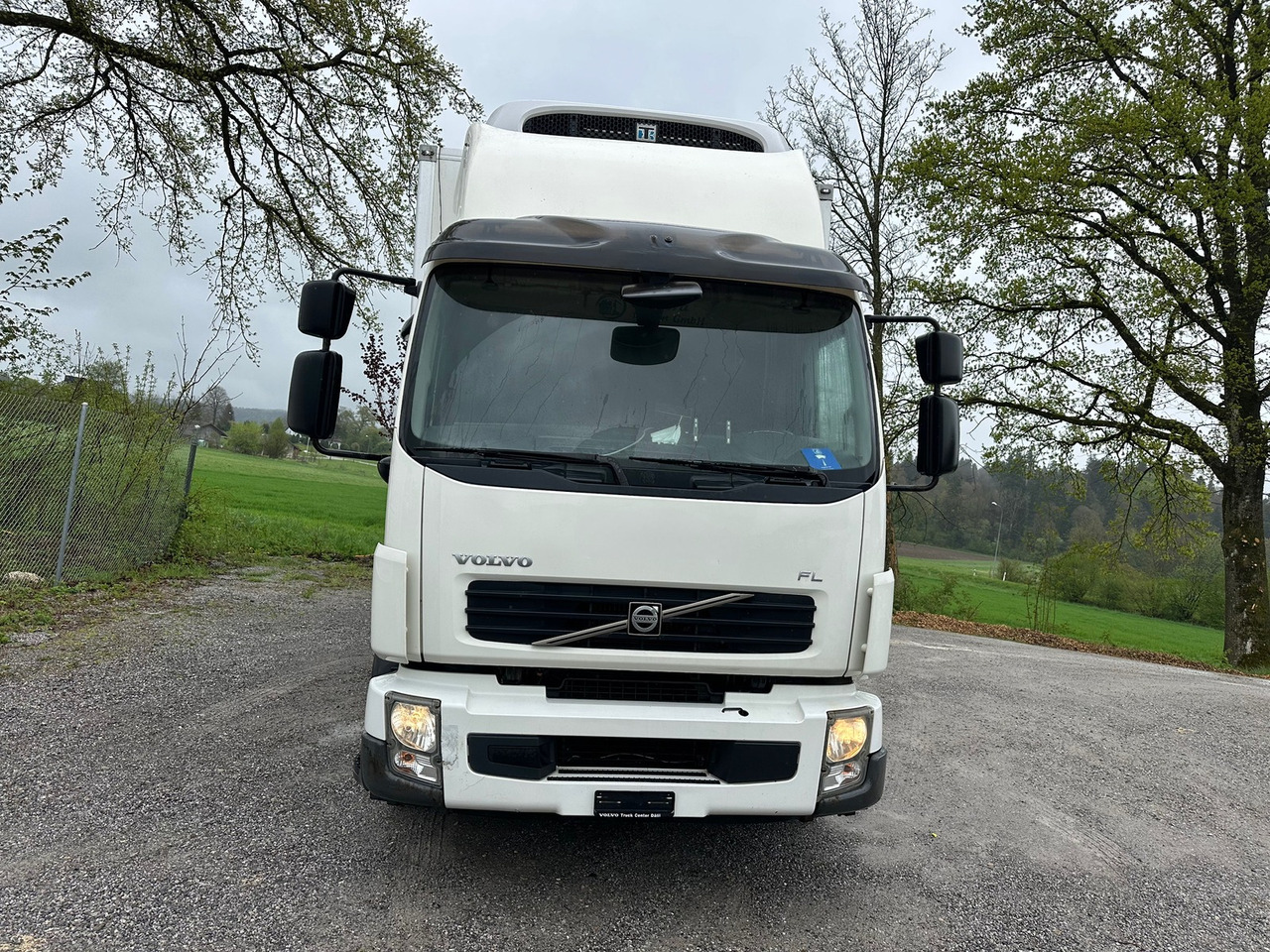 VOLVO FL 290 4x2 thermoking 1200 - Camion frigorifique: photos 2 VOLVO FL 290 4x2 thermoking 1200 - Camion frigorifique: photos 2