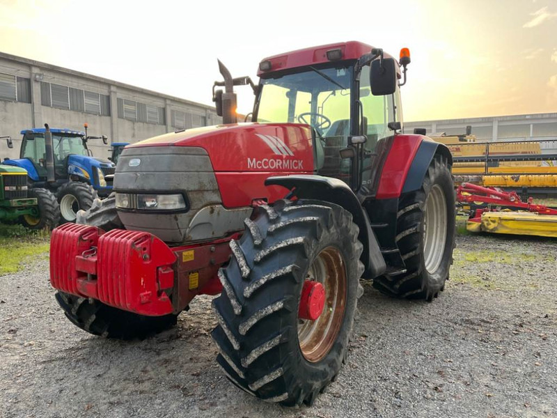 MCCORMICK MTX 200 - Tracteur agricole: photos 3 MCCORMICK MTX 200 - Tracteur agricole: photos 3
