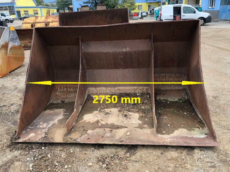 2750 mm Volvo - Godet pour chargeur pour Chargeuse: photos 1 2750 mm Volvo - Godet pour chargeur pour Chargeuse: photos 1