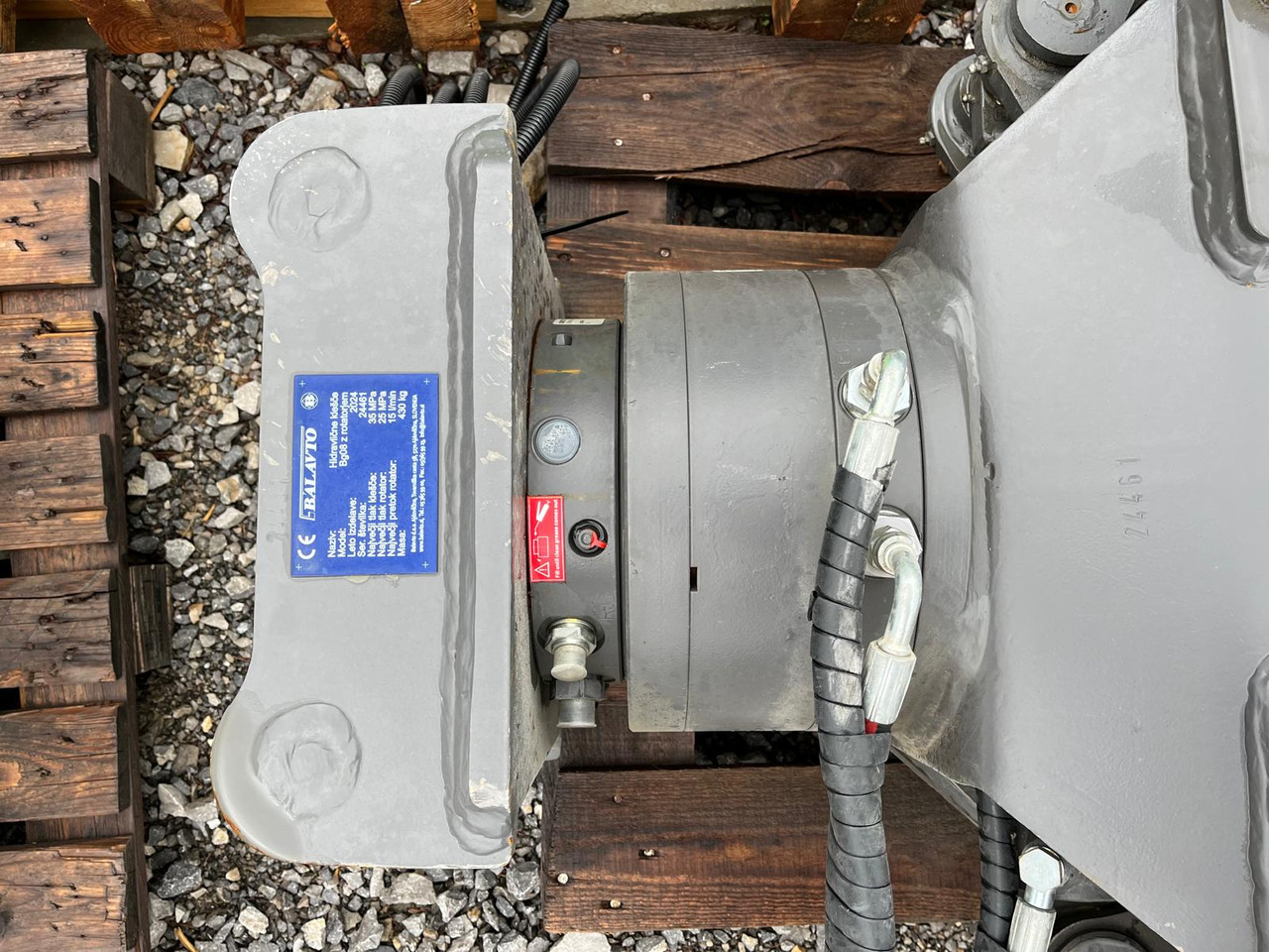 Balavto stone grapple BG08 with rotator - Grappin pour Pelle: photos 5 Balavto stone grapple BG08 with rotator - Grappin pour Pelle: photos 5