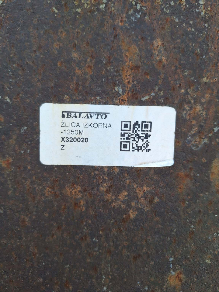 Digging bucket 1250 mm Volvo S1 - Godet pour pelle pour Pelle: photos 3 Digging bucket 1250 mm Volvo S1 - Godet pour pelle pour Pelle: photos 3