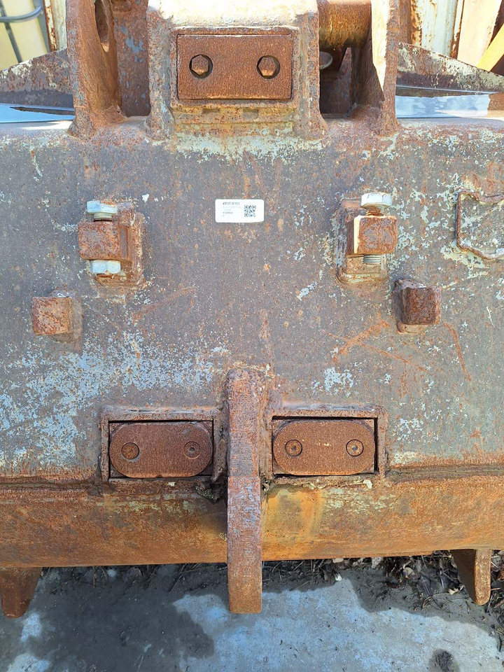 Digging bucket 1250 mm Volvo S1 - Godet pour pelle pour Pelle: photos 2 Digging bucket 1250 mm Volvo S1 - Godet pour pelle pour Pelle: photos 2