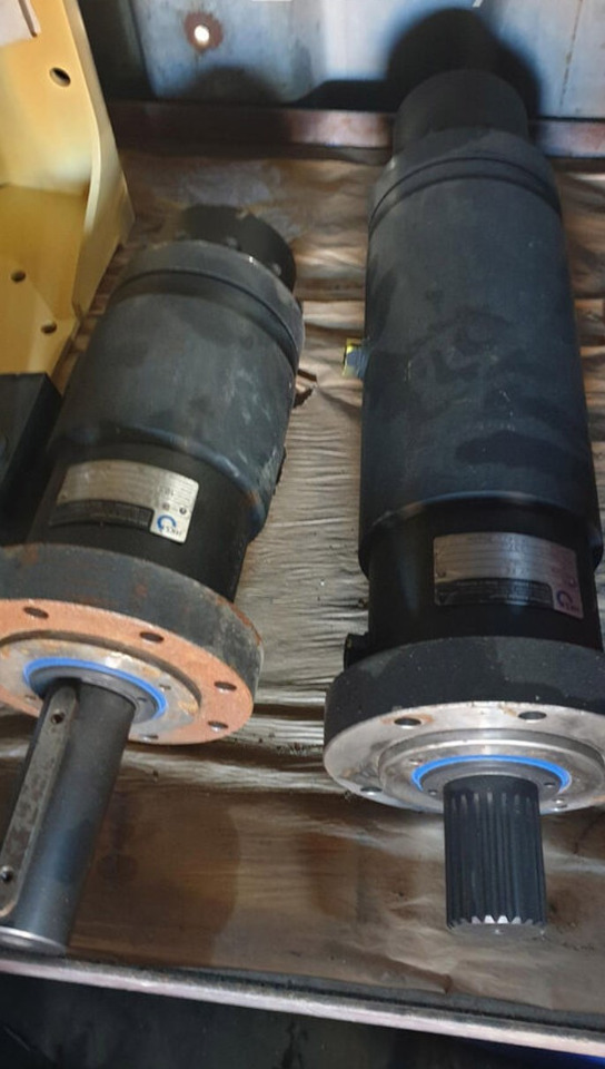 HKS DA--H 80 240º ESK1602481  for Putzmeister SPM 500 roadheader - Moteur hydraulique: photos 1 HKS DA--H 80 240º ESK1602481  for Putzmeister SPM 500 roadheader - Moteur hydraulique: photos 1