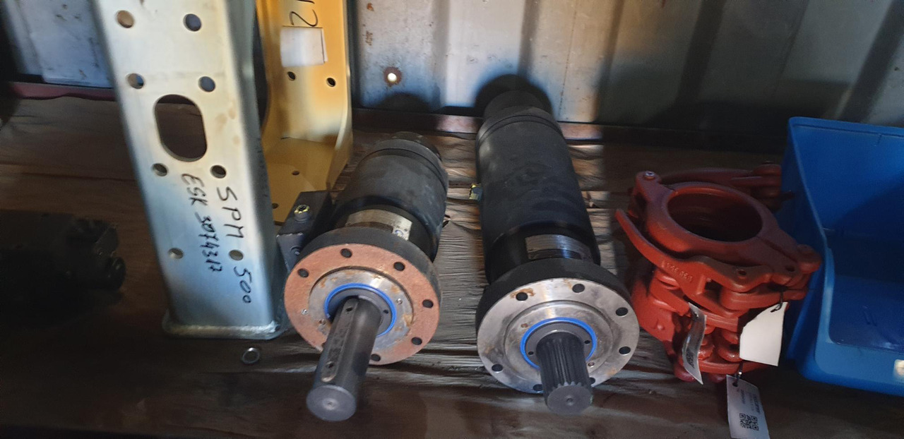 HKS DA--H 80 360º for PUTZMEISTER SPM 500 ESK1602791  for Putzmeister SPM 500 roadheader - Moteur hydraulique: photos 1 HKS DA--H 80 360º for PUTZMEISTER SPM 500 ESK1602791  for Putzmeister SPM 500 roadheader - Moteur hydraulique: photos 1