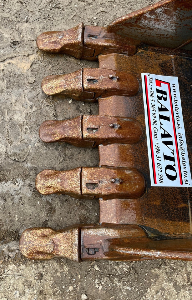 VOLVO Digging bucket 1000 mm - Godet pour pelle: photos 4 VOLVO Digging bucket 1000 mm - Godet pour pelle: photos 4