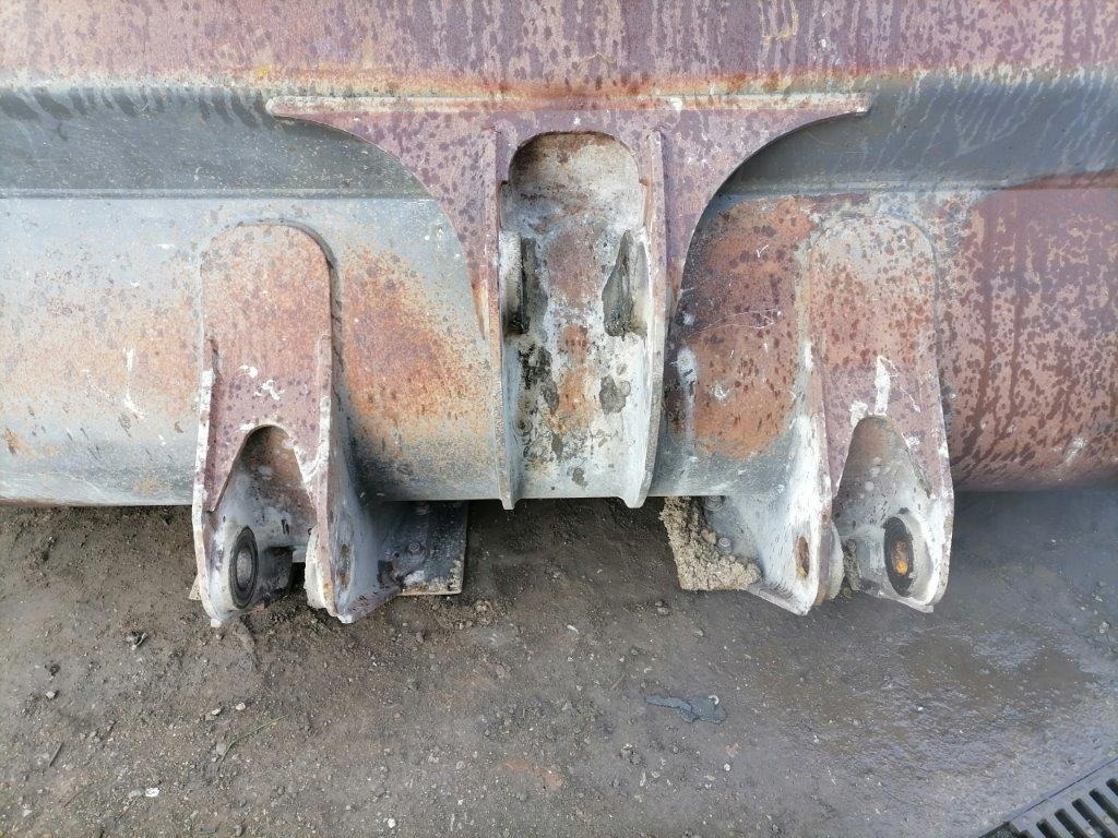 VOLVO loader bucket 2800 mm - Godet pour chargeur pour Chargeuse sur pneus: photos 4 VOLVO loader bucket 2800 mm - Godet pour chargeur pour Chargeuse sur pneus: photos 4