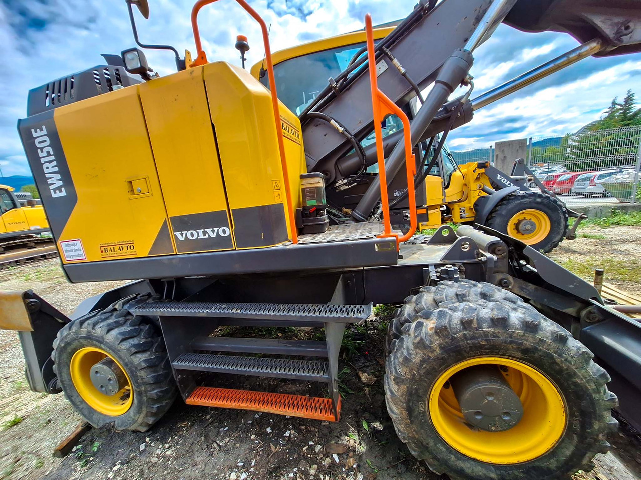 Volvo 14673611 Volvo EWR150E - Flèche pour Engins de chantier: photos 2 Volvo 14673611 Volvo EWR150E - Flèche pour Engins de chantier: photos 2