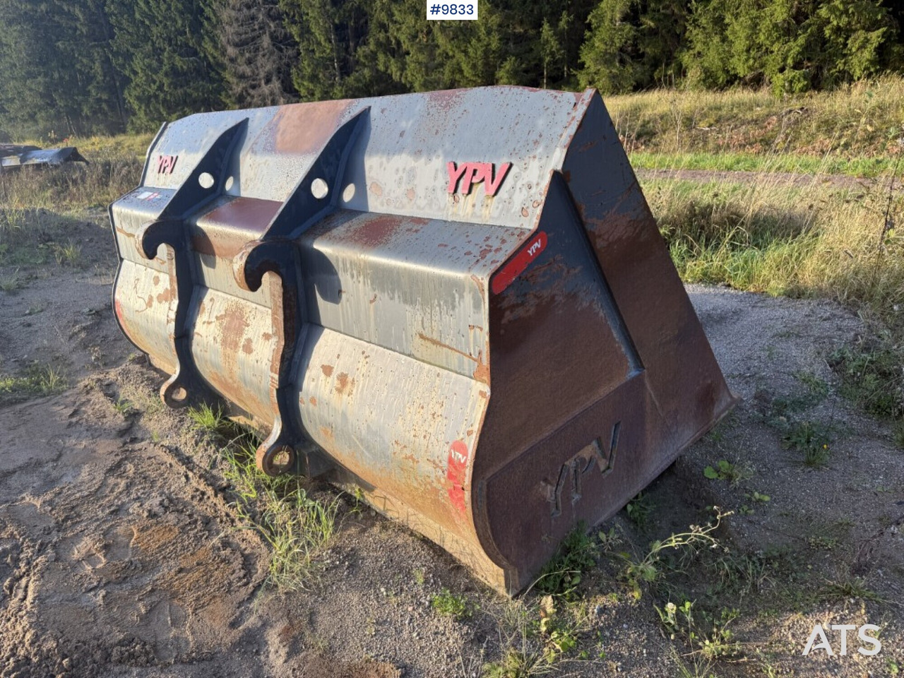 Bucket YPV GR 6.5m3 Large large BM - Godet pour chargeur: photos 3 Bucket YPV GR 6.5m3 Large large BM - Godet pour chargeur: photos 3