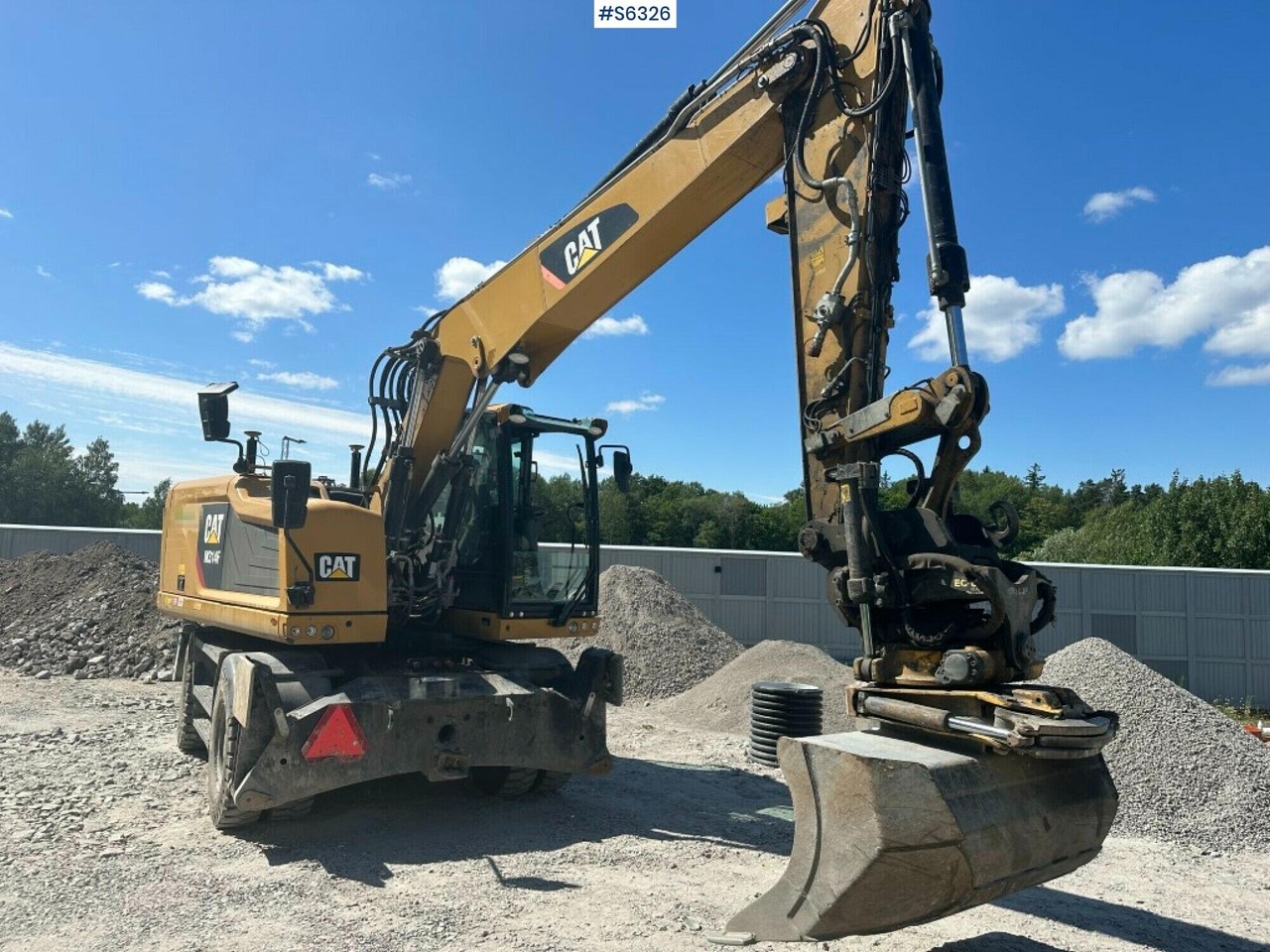 CAT M314F WITH ROTOR TILT, DIGGING SYSTEM, TOOLS AND TIPPER - Pelle: photos 1 CAT M314F WITH ROTOR TILT, DIGGING SYSTEM, TOOLS AND TIPPER - Pelle: photos 1