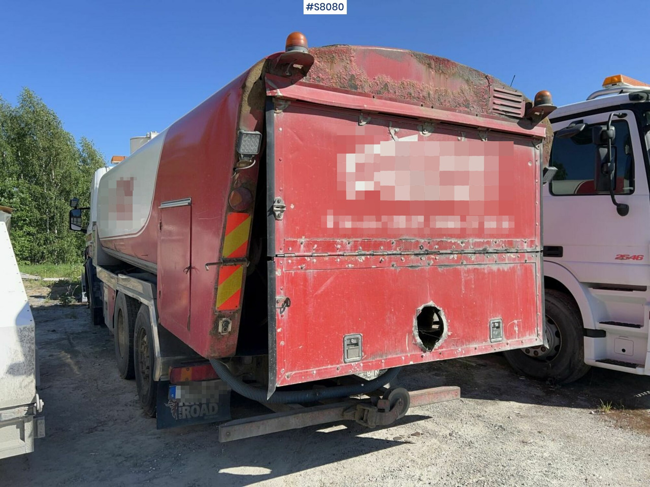 Combi / Suction truck Scania P114 - Camion hydrocureur: photos 3 Combi / Suction truck Scania P114 - Camion hydrocureur: photos 3