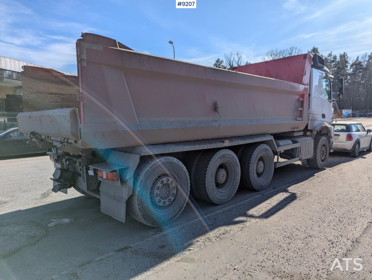 Dump / tipper truck Mercedes Benz Arocs 3253 8X4 - Camion benne: photos 3 Dump / tipper truck Mercedes Benz Arocs 3253 8X4 - Camion benne: photos 3