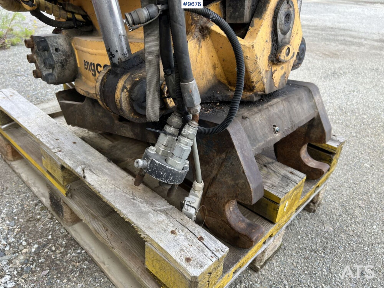 Engcon EC30 Rotortilt with B27 bracket - Tiltrotator: photos 5 Engcon EC30 Rotortilt with B27 bracket - Tiltrotator: photos 5