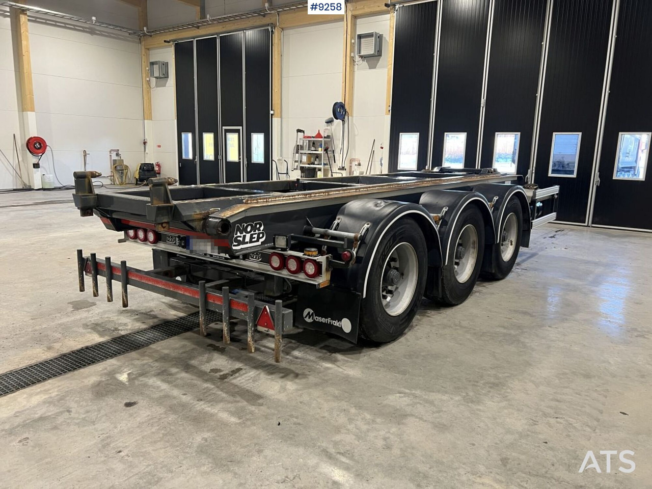 Hooklift trailer NOR SLEP AS PHV-24KT - Remorque ampliroll/ Multibenne: photos 1 Hooklift trailer NOR SLEP AS PHV-24KT - Remorque ampliroll/ Multibenne: photos 1