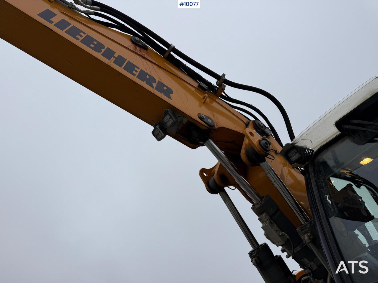 Pelle sur pneus LIEBHERR A918 Compact Wheeled excavator: photos 10 Pelle sur pneus LIEBHERR A918 Compact Wheeled excavator: photos 10