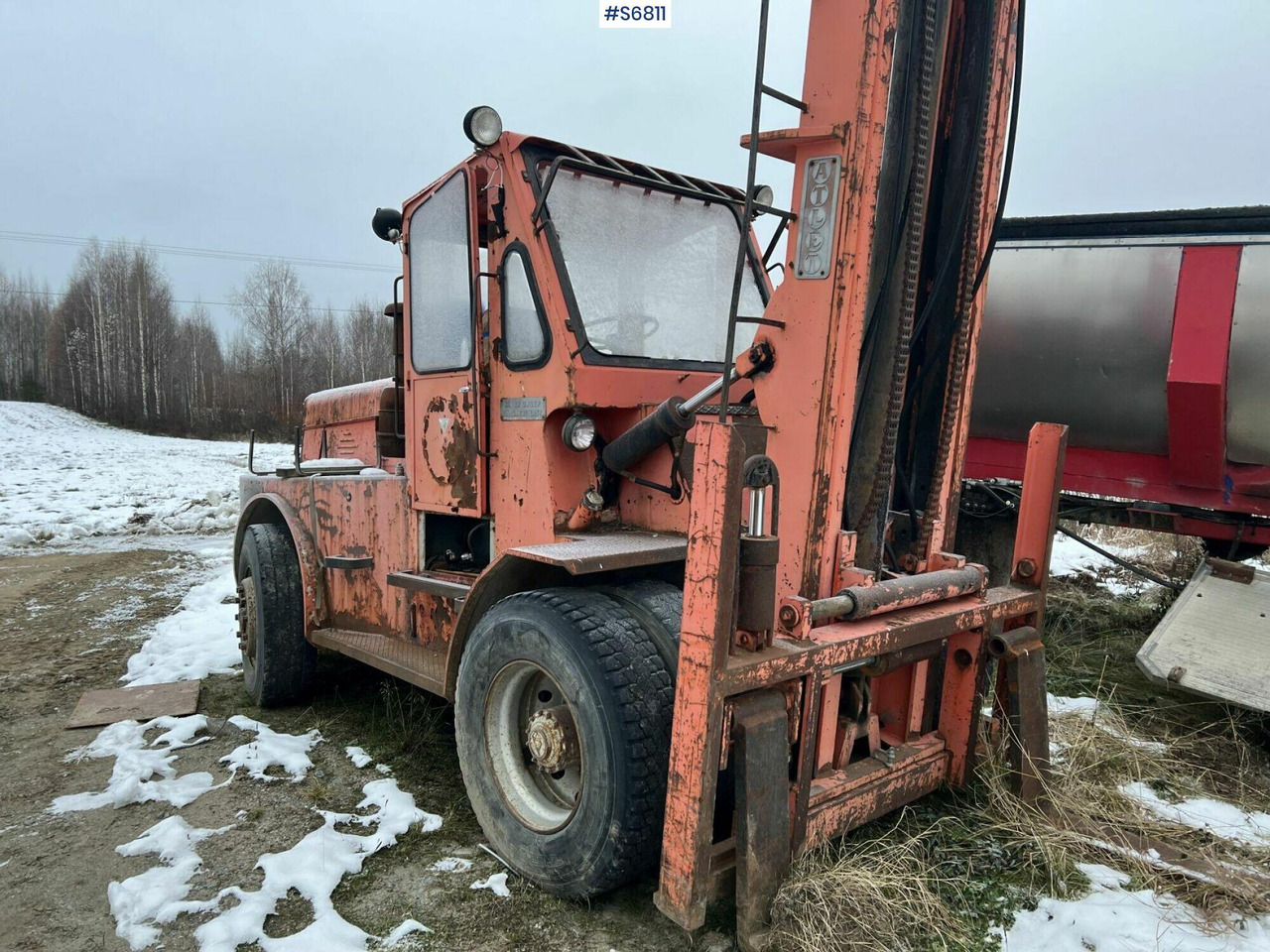 Chariot élévateur diesel Ljungby 10 Ton Forklift Truck: photos 20