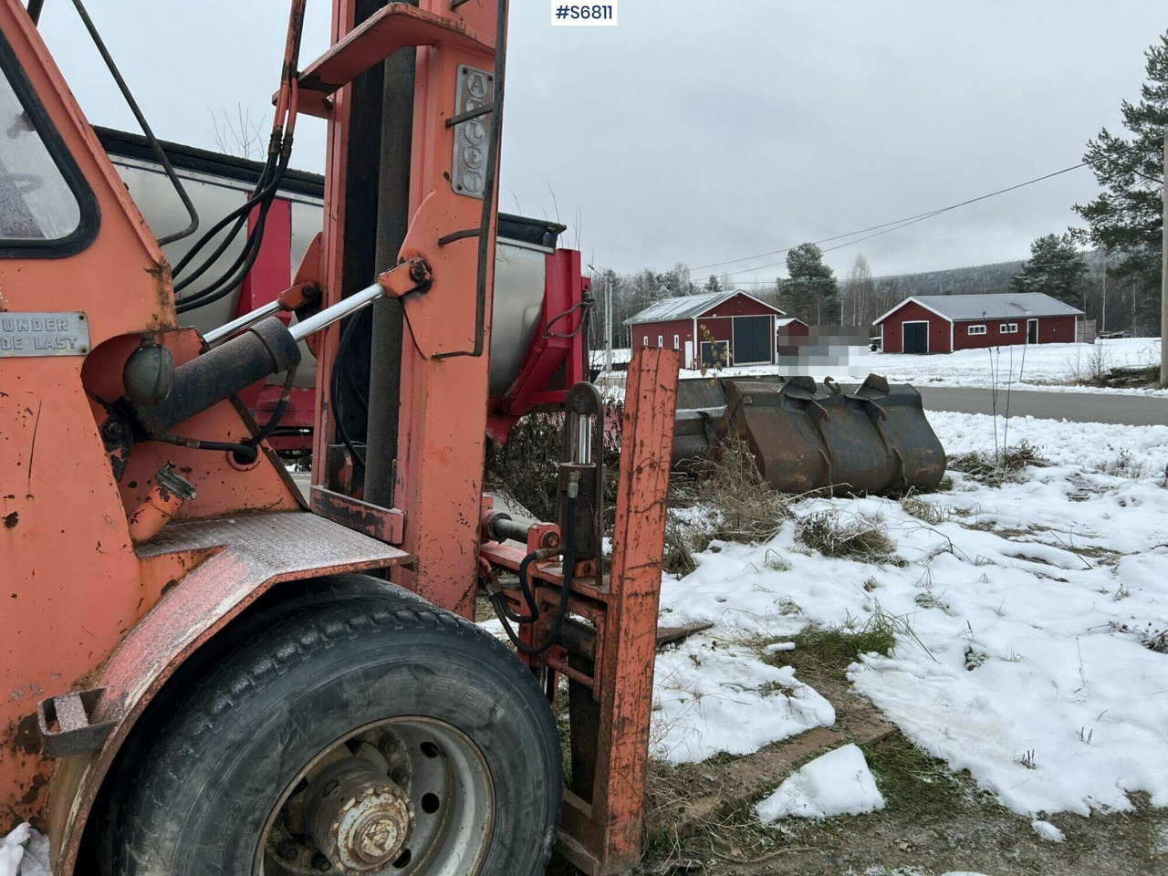 Chariot élévateur diesel Ljungby 10 Ton Forklift Truck: photos 19