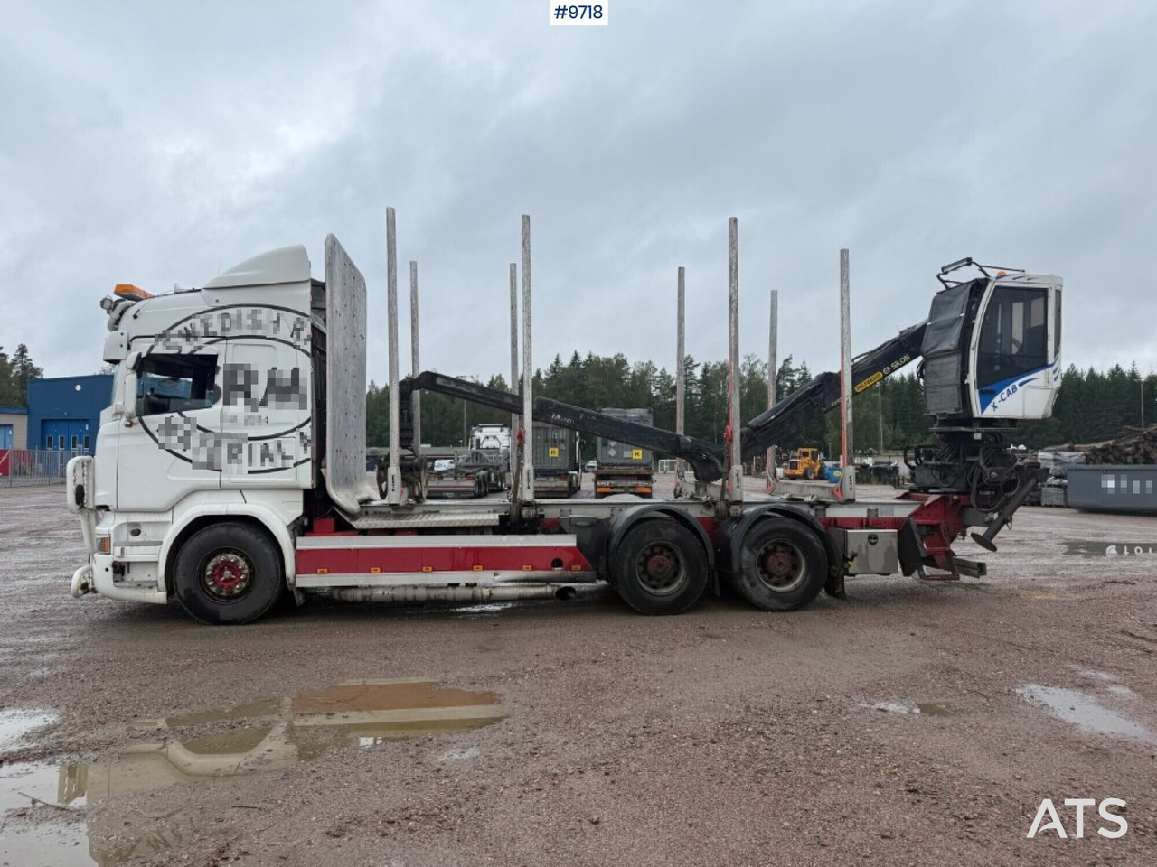 Log truck Scania R520 with crane - Camion grumier, Camion grue: photos 2 Log truck Scania R520 with crane - Camion grumier, Camion grue: photos 2